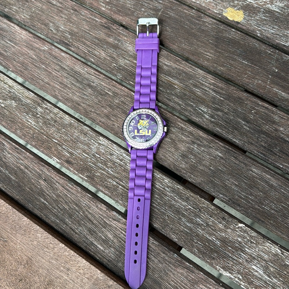 LSU sports watch